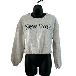 Planet Heart Gray New York Crop Sweatshirt Like New sz M